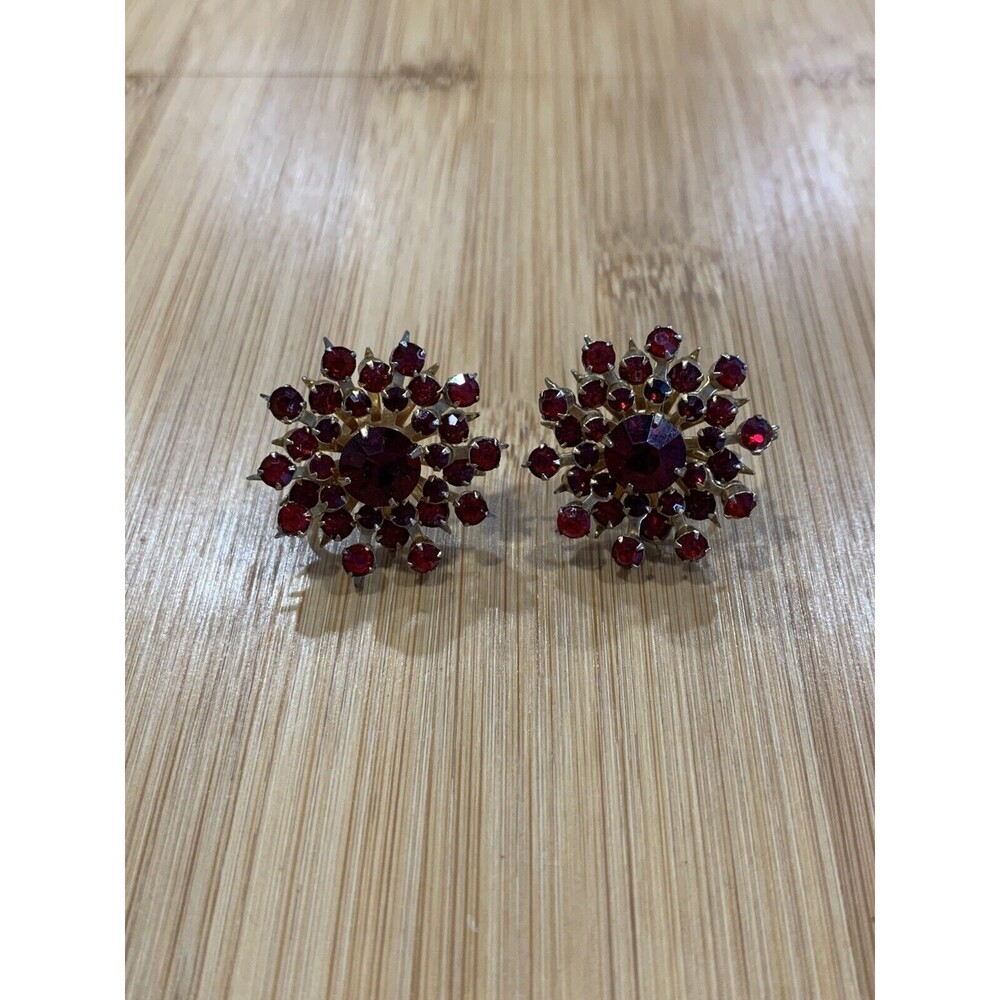 Red Starburst Coro Screw Back Earrings Vintage Gold-Tone Costume Jewelry